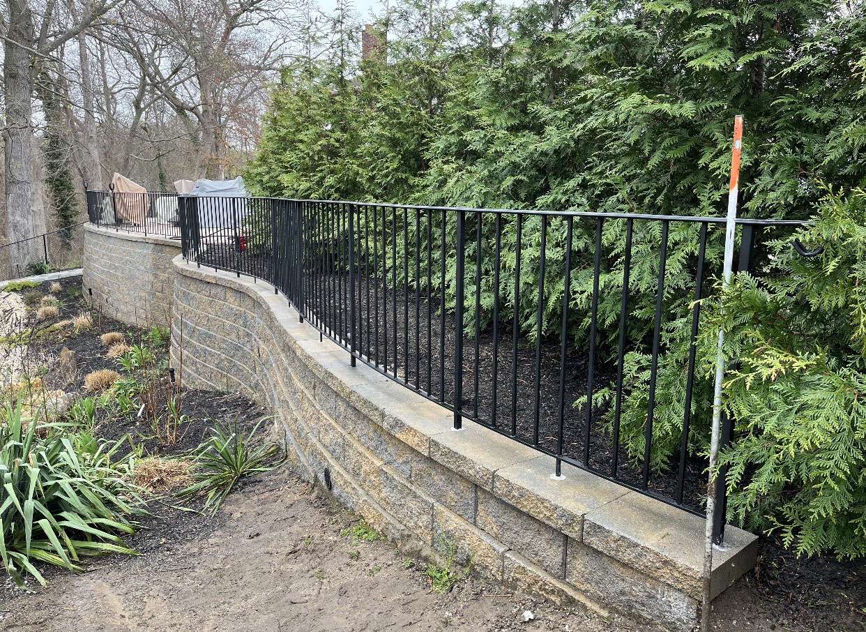 Magistrale Fencing & Railing project 26 — Long Island, NY